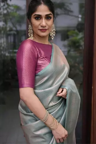 Woven design zari art silk handloom kanjeevaram saree