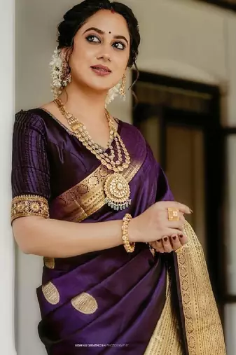 Woven design zari art silk kanjeevaram saree