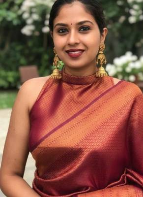 Maroon zari woven silk blend ready to wear saree - petite 1