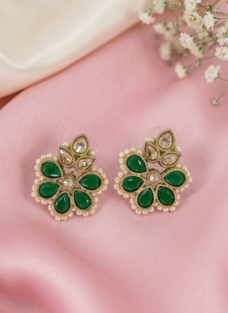 Gold plated green kundan pearl floral ethnic wedding jewellery stud earring for women & girls