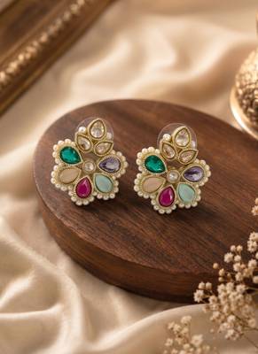 Gold plated multi kundan pearl floral ethnic wedding jewellery stud earring for women & girls 4
