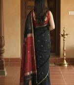 Woven design zari kanjeevaram saree