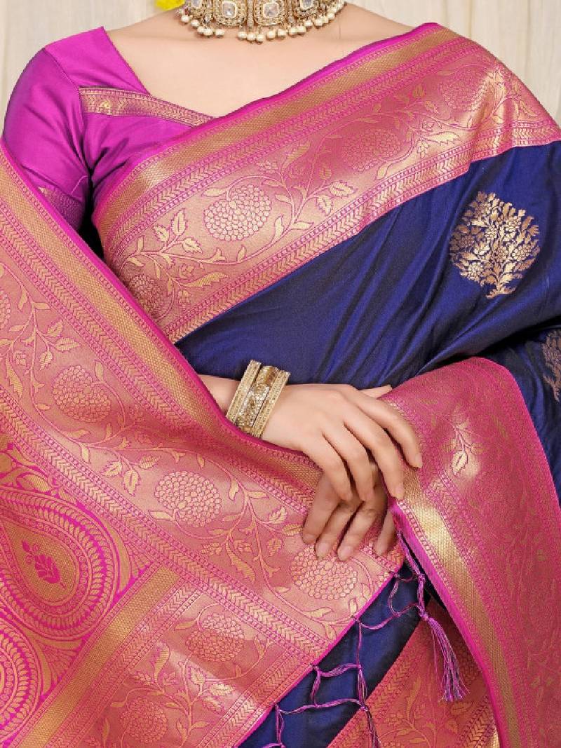 Woven design zari kanjeevaram saree