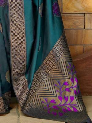 Woven design zari art silk kanjeevaram saree 2
