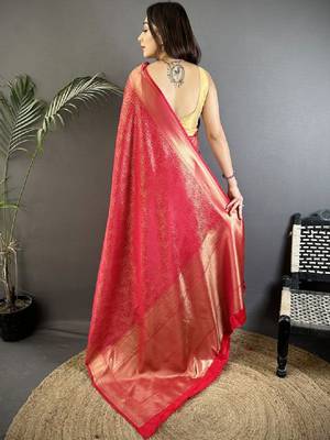Woven design zari silk blend heavy work kanjeevaram saree 2