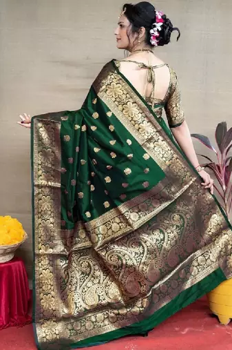Woven design zari kanjeevaram saree