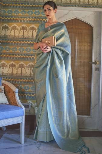 Woven design zari kanjeevaram saree