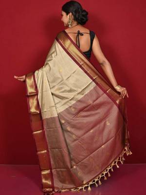 Woven design zari art silk kanjeevaram saree 1