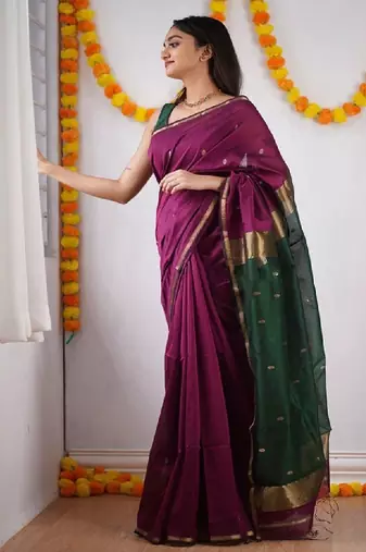 Woven design zari kanjeevaram saree
