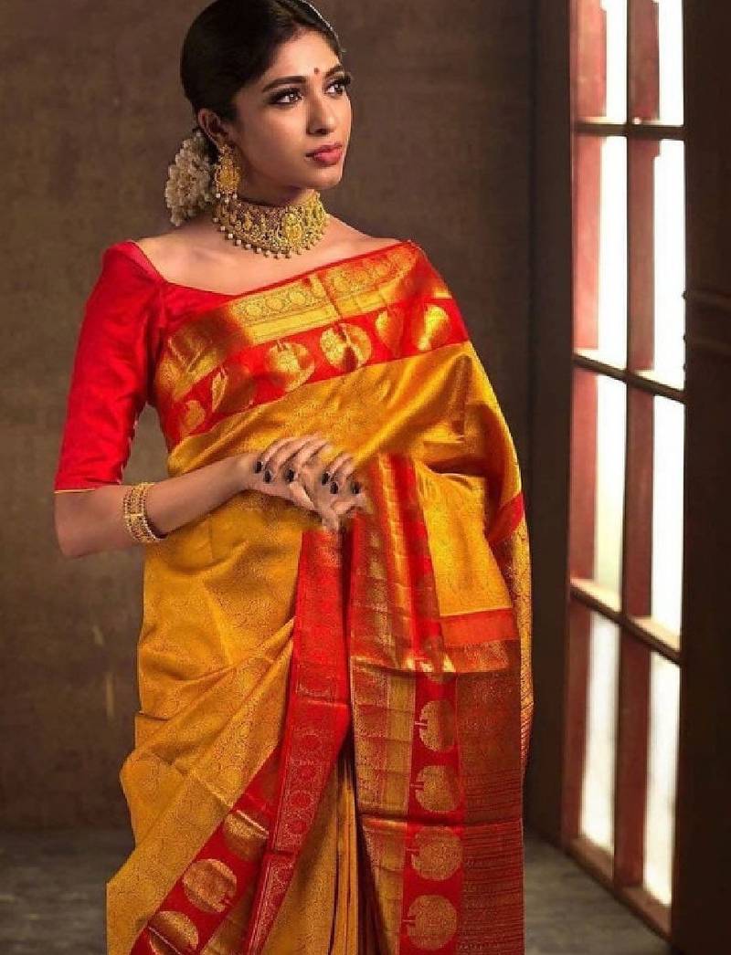 Floral zari kanjeevaram saree