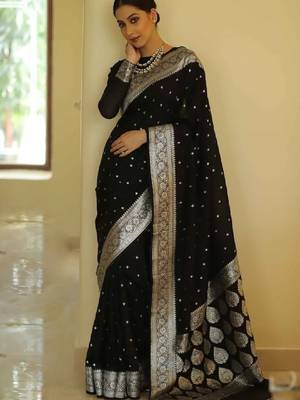 Ethnic motifs zari kanjeevaram saree 1