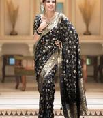 Woven design zari kanjeevaram saree