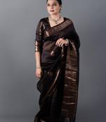 Ethnic motifs zari kanjeevaram saree