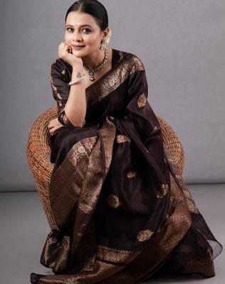 Ethnic motifs zari kanjeevaram saree 3