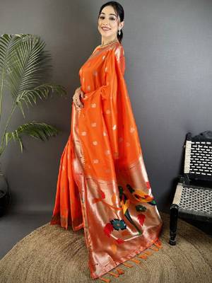 Ethnic motifs zari silk blend heavy work kanjeevaram saree 1