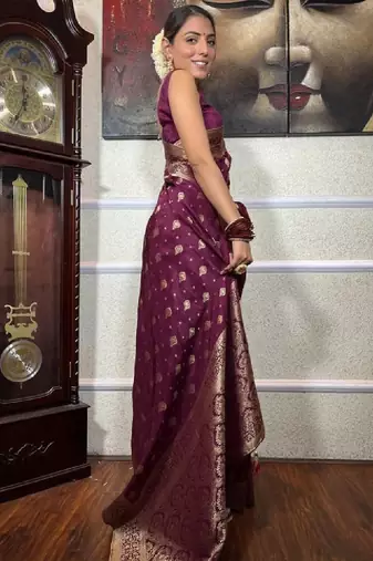 Ethnic motifs woven design zari kanjeevaram saree