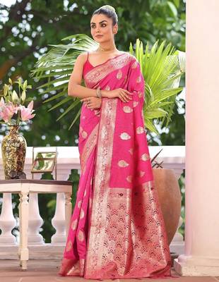 Women ethnic motifs printed zari traditional kanjeevaram saree 3