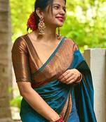 Woven design zari border kanjeevaram saree