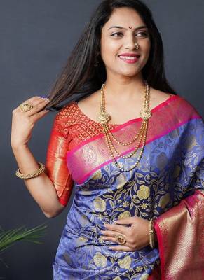 Floral woven design zari silk cotton kanjeevaram saree 3