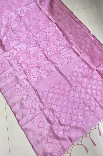 Floral woven design zari kanjeevaram saree