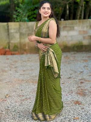 Polka dot zari art silk kanjeevaram saree 2