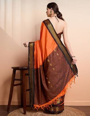 Ethnic motifs woven design zari kanjeevaram silk saree 2