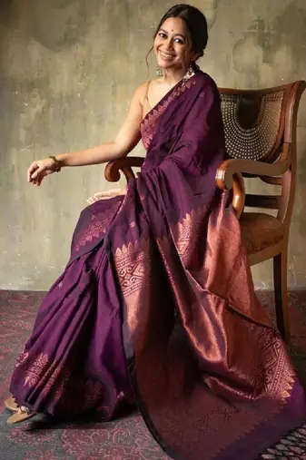 Woven design zari kanjeevaram saree