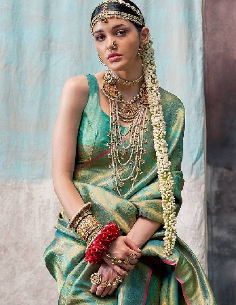 Woven design zari kanjeevaram sarees
