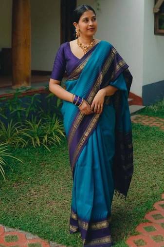 Floral woven design kanjeevaram saree