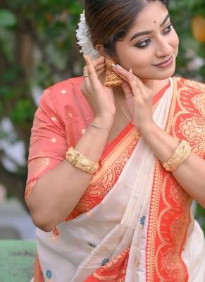 Ethnic motifs zari silk blend handloom kanjeevaram saree 2