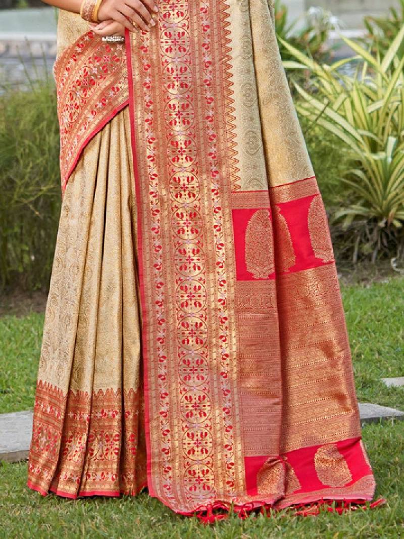 Ethnic motifs zari silk blend kanjeevaram saree