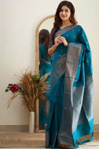 Woven design zari kanjeevaram saree