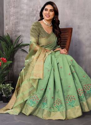 Floral embroidered kanjeevaram saree 3