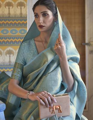 Ethnic motifs woven design zari kanjeevaram saree 1