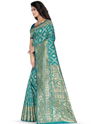 Woven design zari silk blend kanjeevaram saree 1