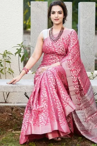 Ethnic motif zari woven kanjeevaram saree