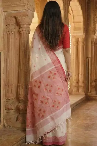 Kanjeevaram saree