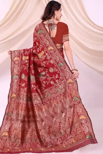 Ethnic motifs zari silk blend heavy work kanjeevaram saree