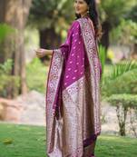 Ethnic motifs zari silk blend heavy work kanjeevaram saree