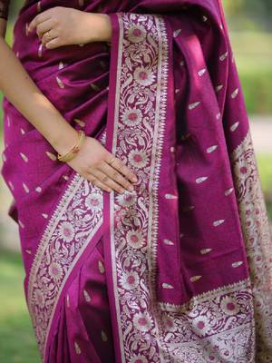 Ethnic motifs zari silk blend heavy work kanjeevaram saree 3