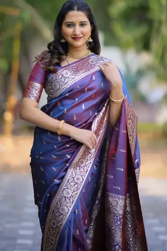 Polka dot zari silk blend kanjeevaram saree