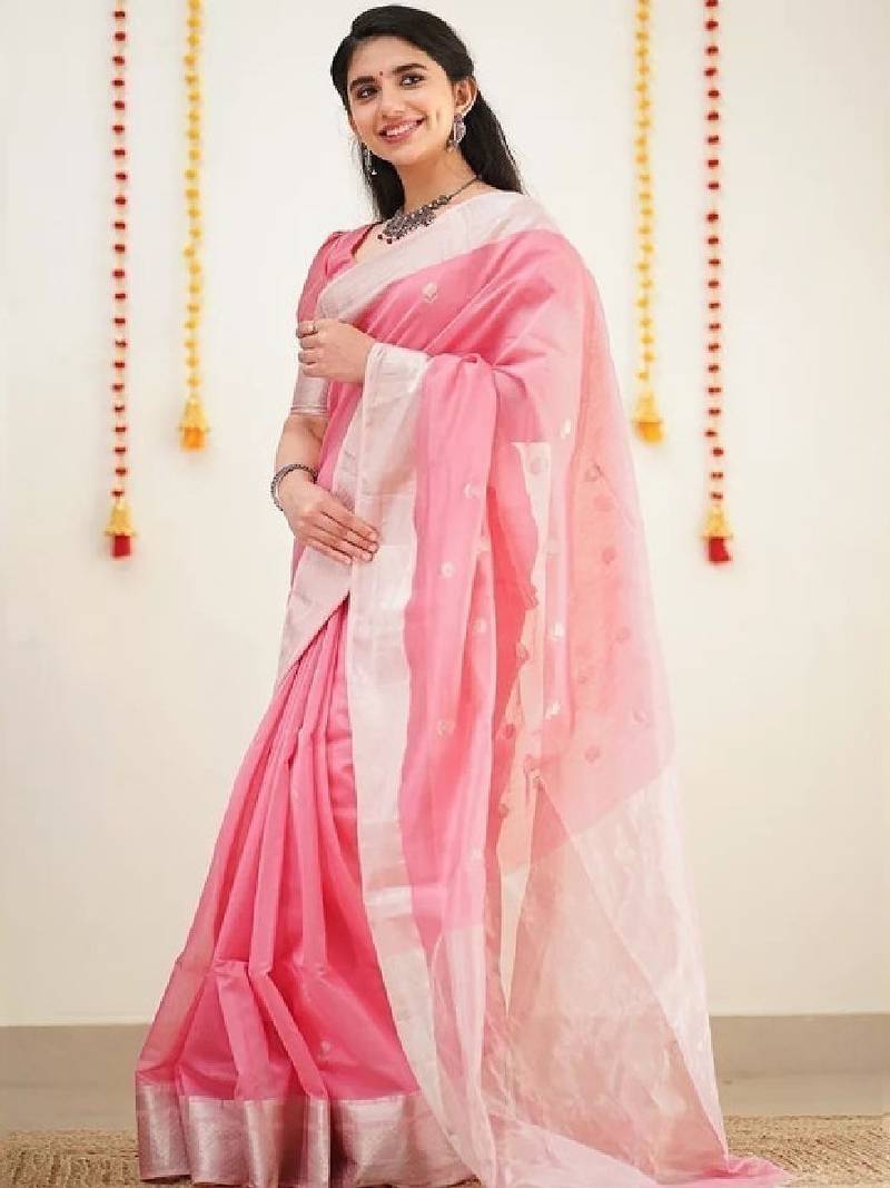Woven design zari kanjeevaram saree