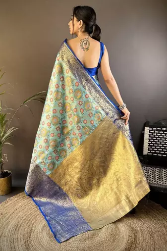 Woven design zari silk blend kanjeevaram saree