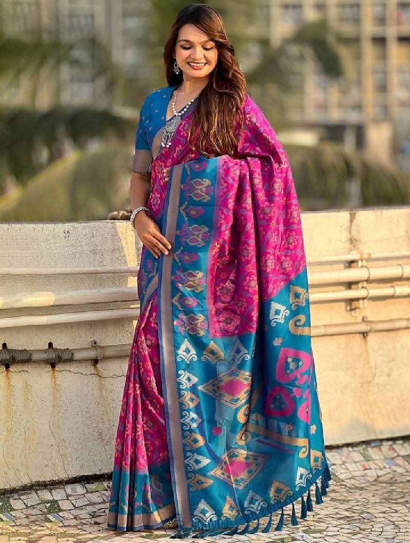 Woven design zari kanjeevaram saree