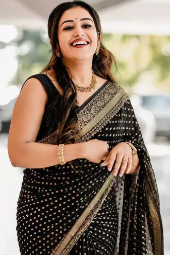 Woven design zari silk blend kanjeevaram saree