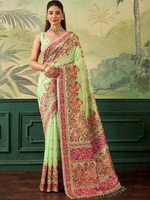 Floral embroidered pashmina handloom kanjeevaram saree 1