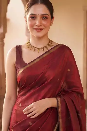 Woven design zari silk blend kanjeevaram saree