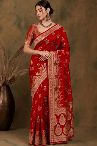 Woven design zari silk blend kanjeevaram saree