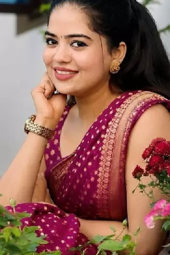 Woven design zari silk blend kanjeevaram saree