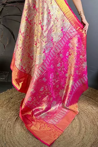 Woven design zari silk blend kanjeevaram saree